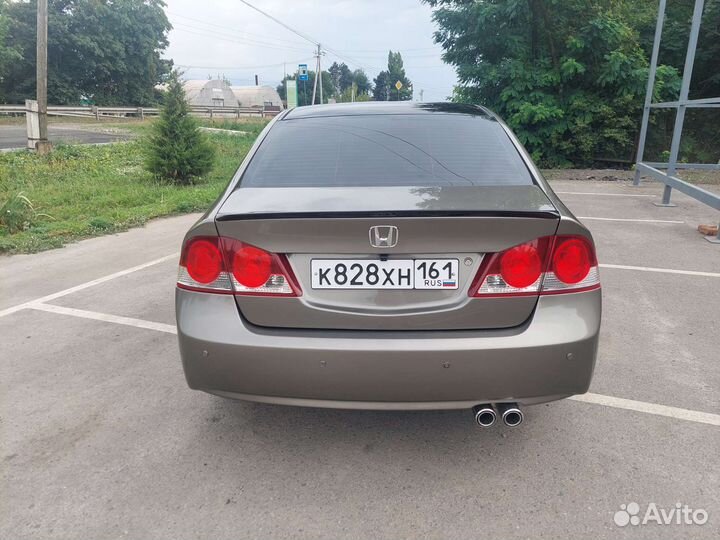 Задние фонари honda civic 4d оригинал