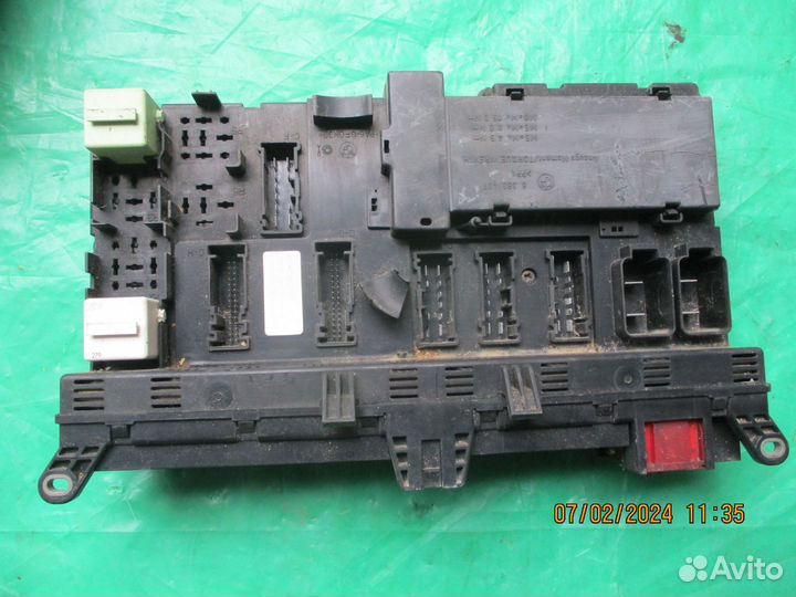 BMW X5 E53 4.4 M62 Блок предохранителей