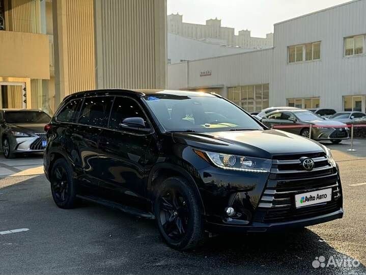 Toyota Highlander 2.0 AT, 2021, 26 800 км