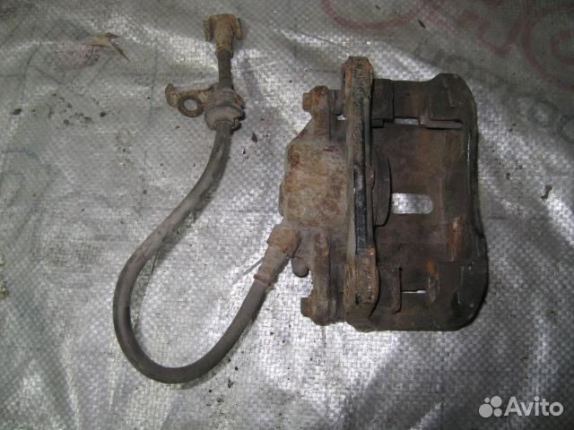 Суппорт передний левый от Renault Megane II 2002