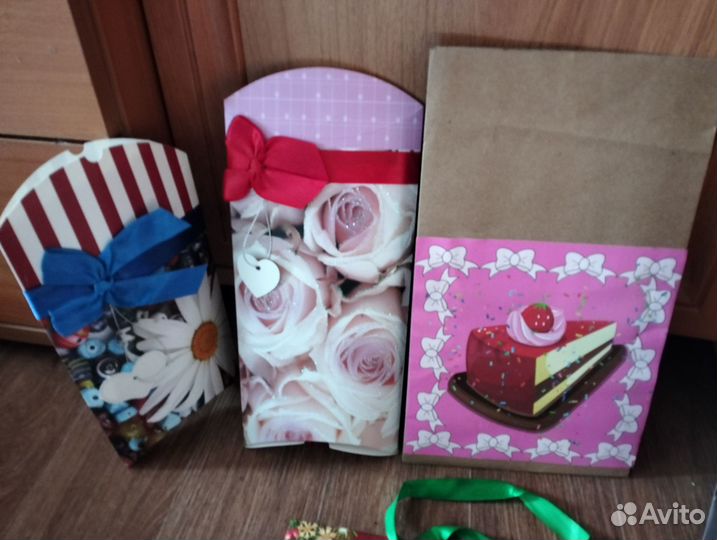 Подарочная упаковка: футляры, коробки и пакеты
