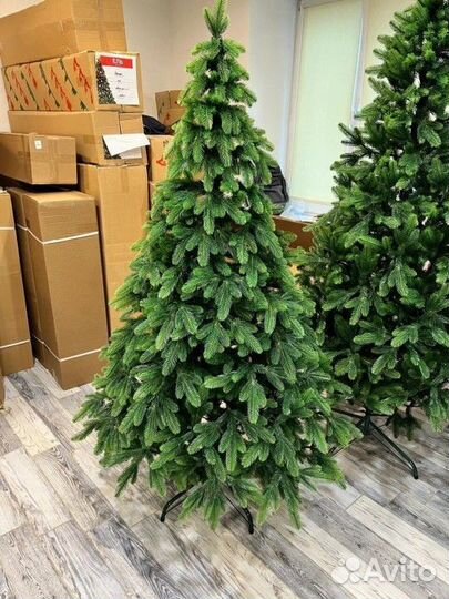 Елка новогодняя литая