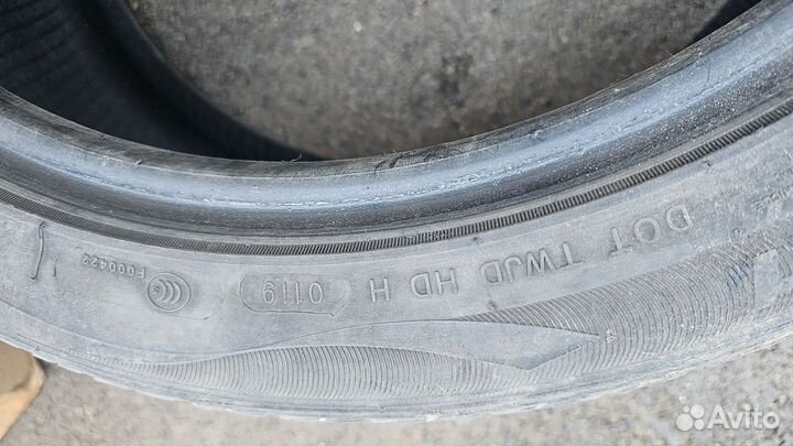 Headway HU901 245/40 R19