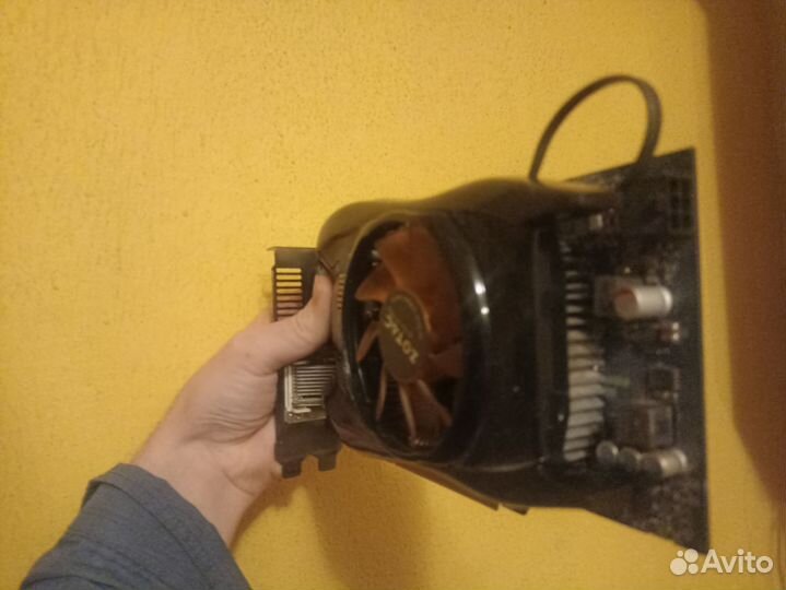 Видеокарта Radeon HD 5770