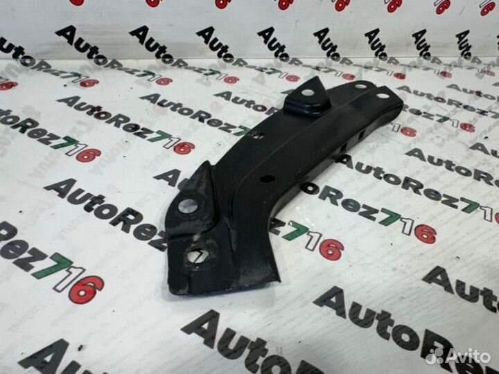 Кронштейн фары левый Volkswagen Polo 5 хетчбек CGP