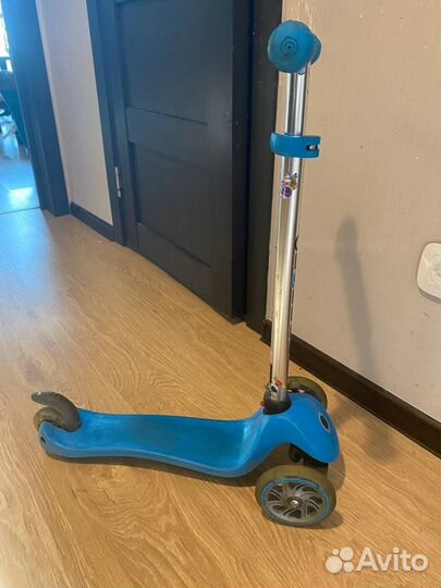 Самокат трехколесный globber