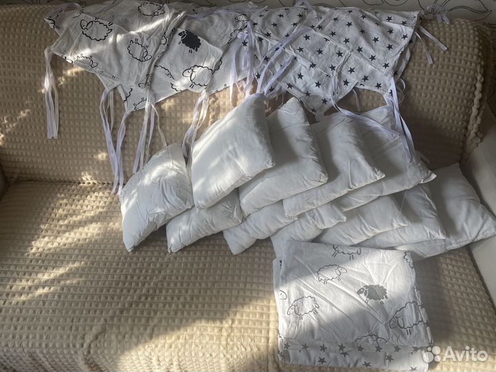 Бортики в детскую кроватку + постельное белье