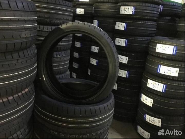Windforce Catchfors UHP 245/35 R20 95Y