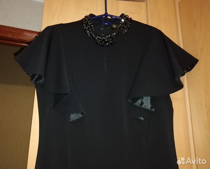 Женское платье