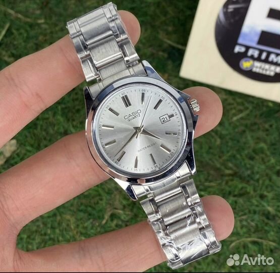 Часы Casio Quartz 3 расцветки