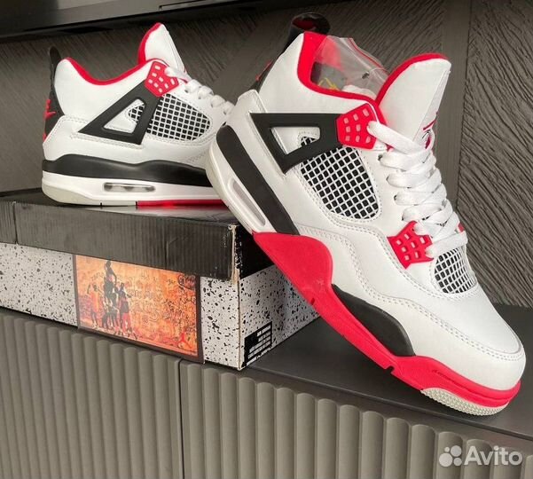 Кроссовки Jordan 4