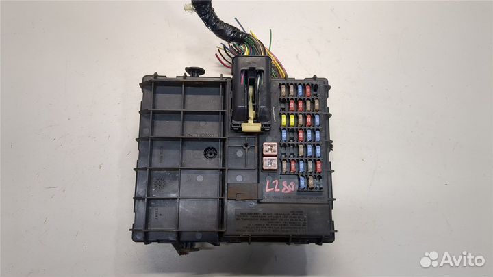 Блок предохранителей Ford Escape, 2007