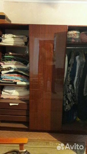 Шкаф