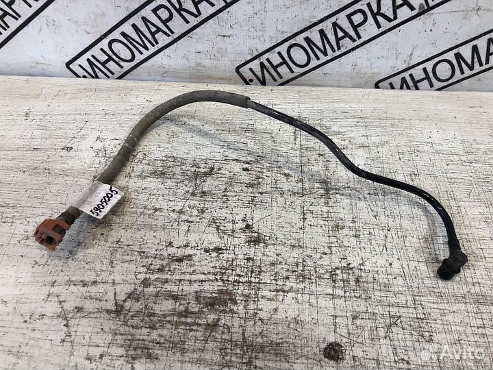 Топливная трубка Toyota Corolla E120 1.6 седан