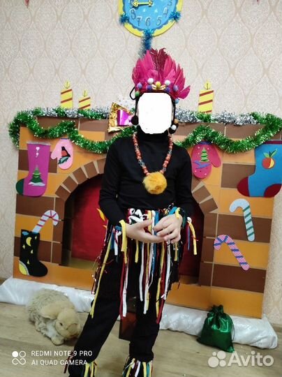 Костюмы новогодние папуас, пират, енот