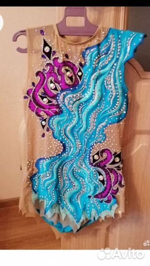 Продам купальник для художественной гимнастики