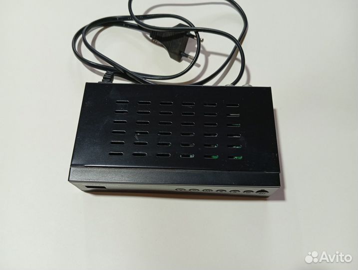 World Vision T62A эфирный ресивер