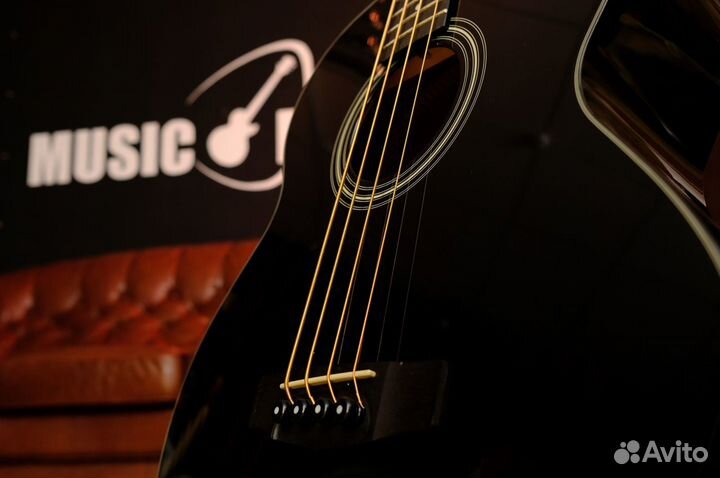 Электроакустическая бас гитара (Комплект)