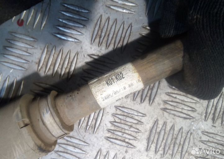 Привод (шрус) передний правый на Хендай Верна