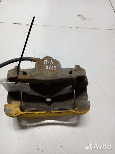 Nissan Qashqai (J10) I суппорт тормозной передний