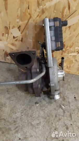 Вольво XC90 турбина 2007- D5244T4 36001171