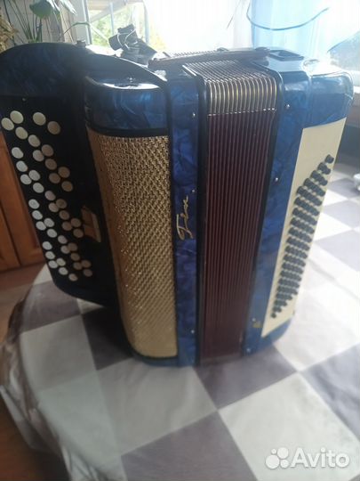 Баян Firotti пятирядный, двухрегистровый (редкий)