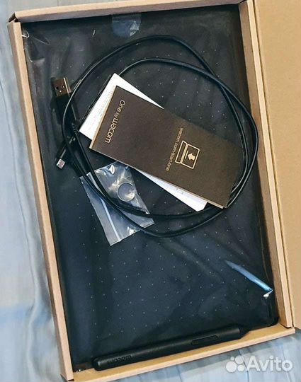 Графический планшет Wacom One medium (CTL-672-N)