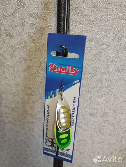 Спининг с катушкой новый