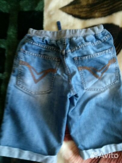 Спортивная куртка,футболка,шорты- для школьника.8