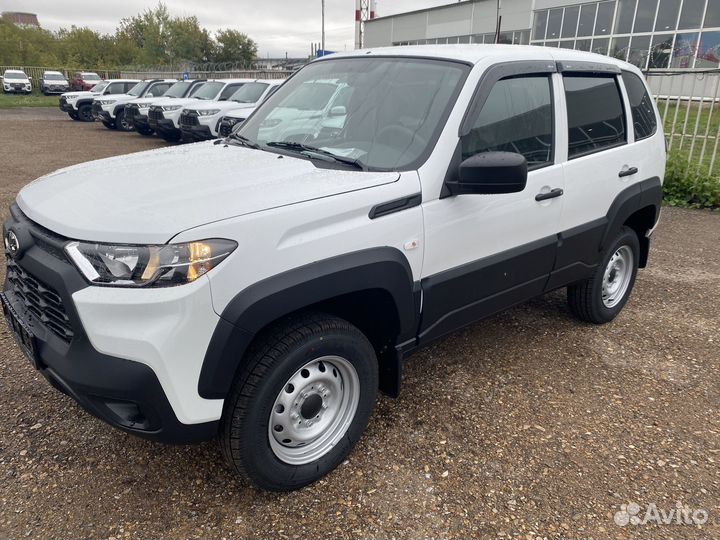 ВАЗ Niva Travel 1.7 МТ, 2023