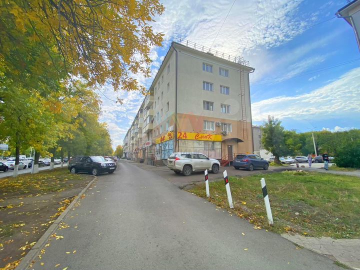 Аренда торгового помещения на Проспекте Октября