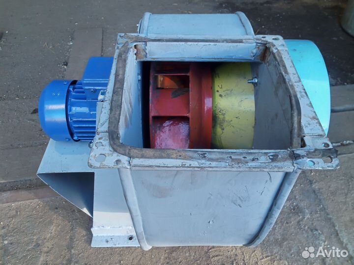 Вытяжка (Радиальный вентилято 0.18кВт)