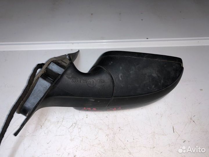 Зеркало правое Volkswagen Polo седан RUS 2012