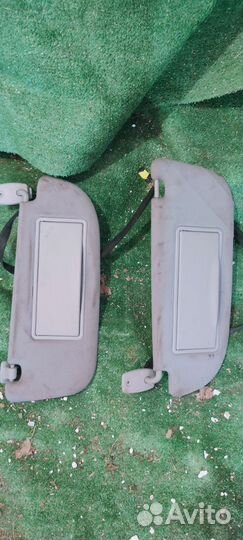 Солнцезащитный козырек Peugeot 607