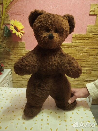 Медведь плюшевый