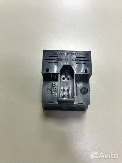 Блок управления стеклоподъемниками Chevrolet Niva