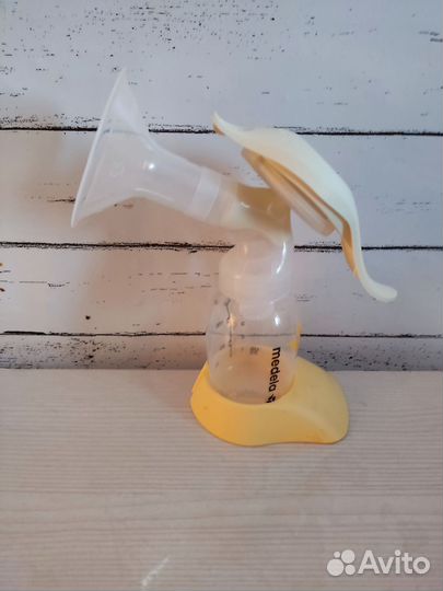 Молокоотсос medela harmony ручной