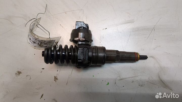 Форсунка топливная Audi A4 (B7), 2007