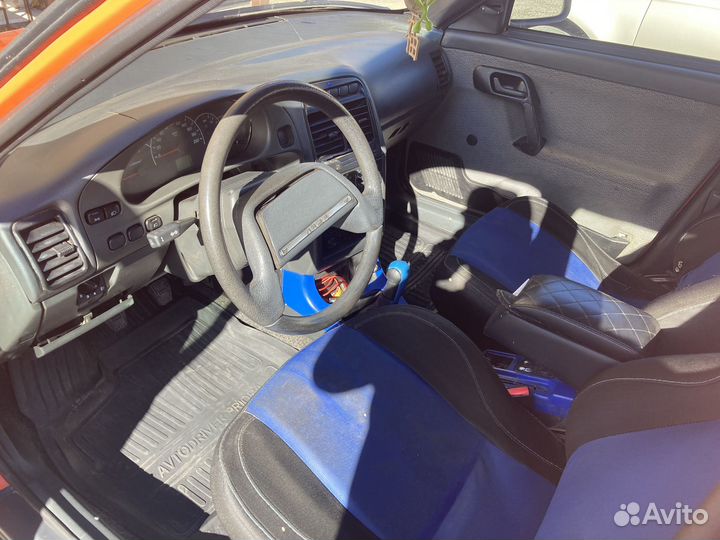 ВАЗ 2112 1.5 МТ, 2004, 200 000 км