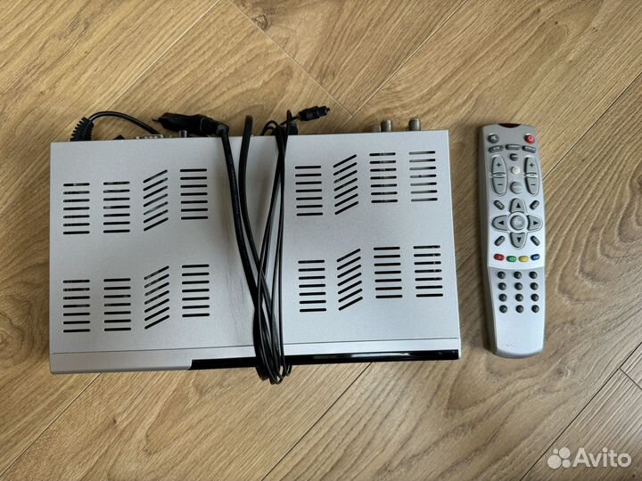 Ресивер триколор GS-7300