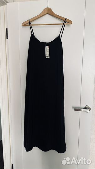 Uniqlo платье новое
