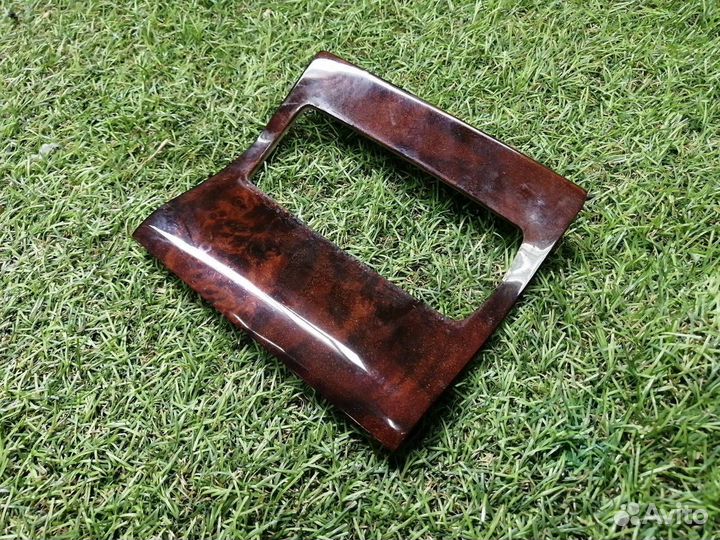 Консоль между сидений Audi A6 Allroad C5 BES 2005