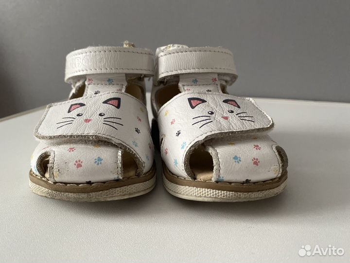 Ортопедические сандали