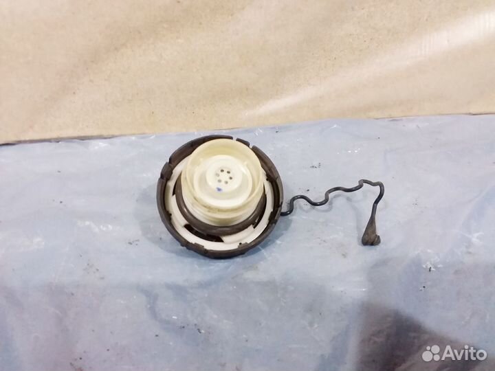 Крышка бензобака Geely Emgrand