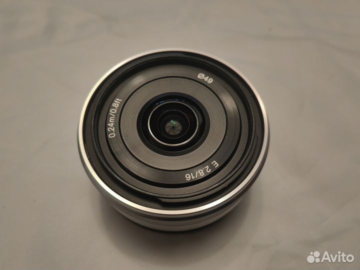 Sony e 16mm f2.8
