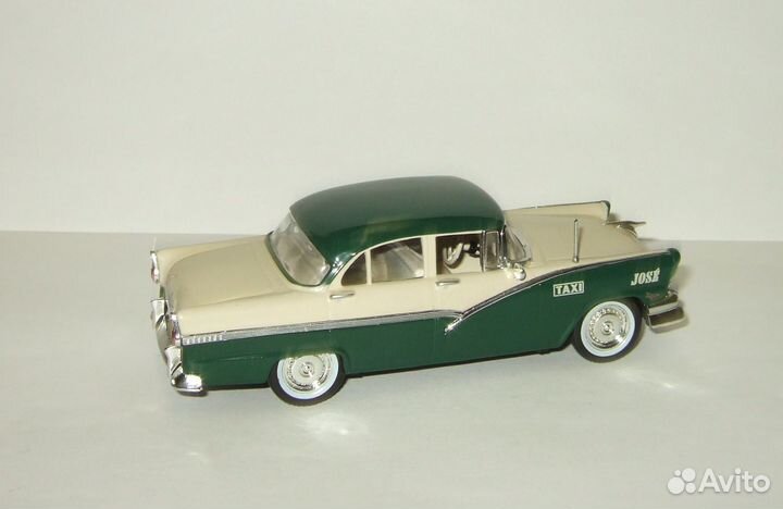 Форд Ford Fairlane Такси Куба Гавана IXO 1:43