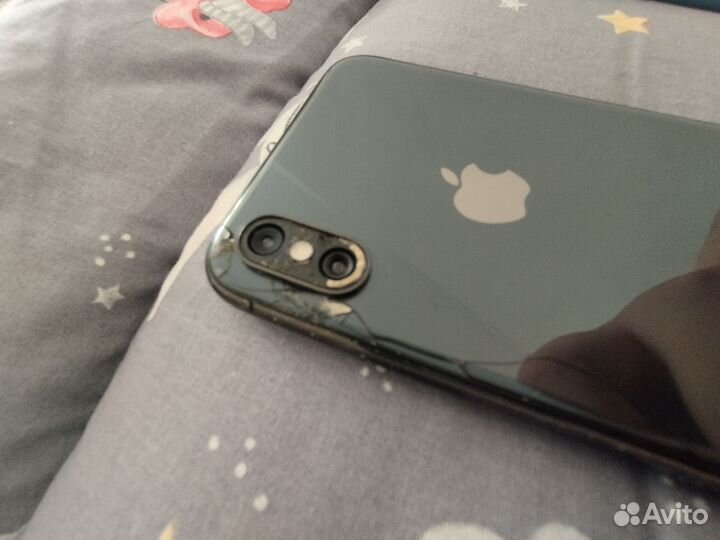 iPhone X, 256 ГБ