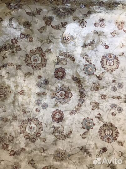 Ковер шелковый