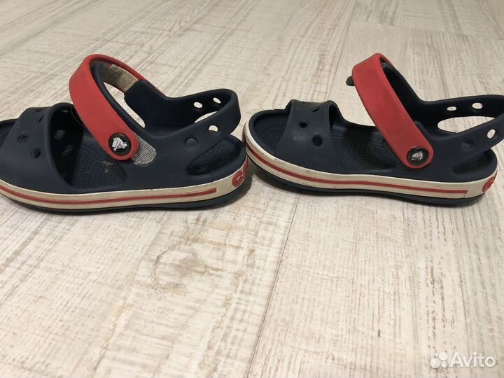 Сандалии crocs C9