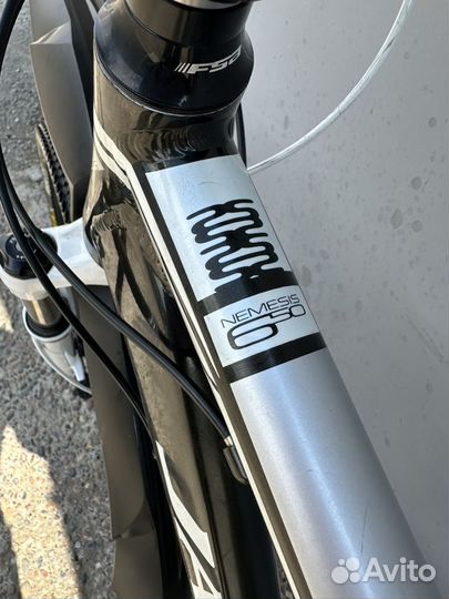 Велосипед Jamis Nemesis 27.5